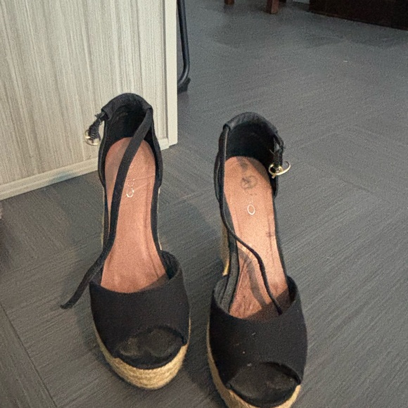 Aldo Black Wedge Sandals - Picture 1 of 3